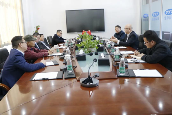 中國農(nóng)業(yè)銀行贛州分行黨委書記、行長張軍強(qiáng)一行蒞臨我司調(diào)研