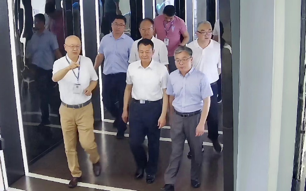 贛州市委副書記、市長李克堅蒞臨憶源科技宣講黨的二十屆三中全會精神并參觀調研